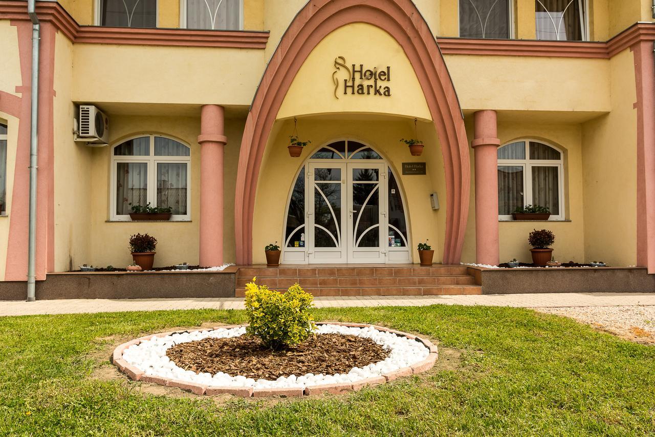 Hotel Harka Harkány Exterior photo